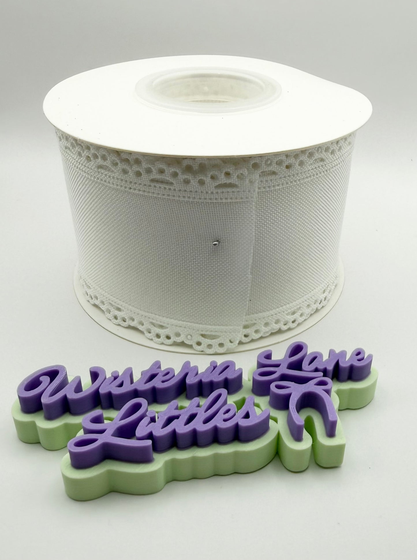 White Scalloped Edge Lace