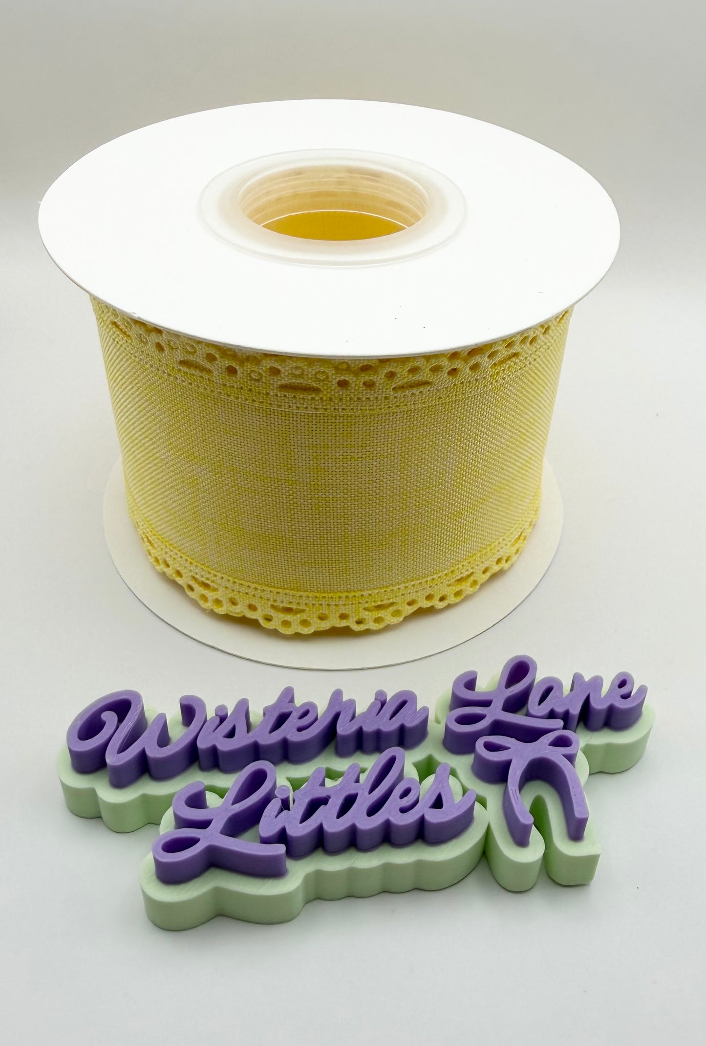 Yellow Scalloped Edge Lace