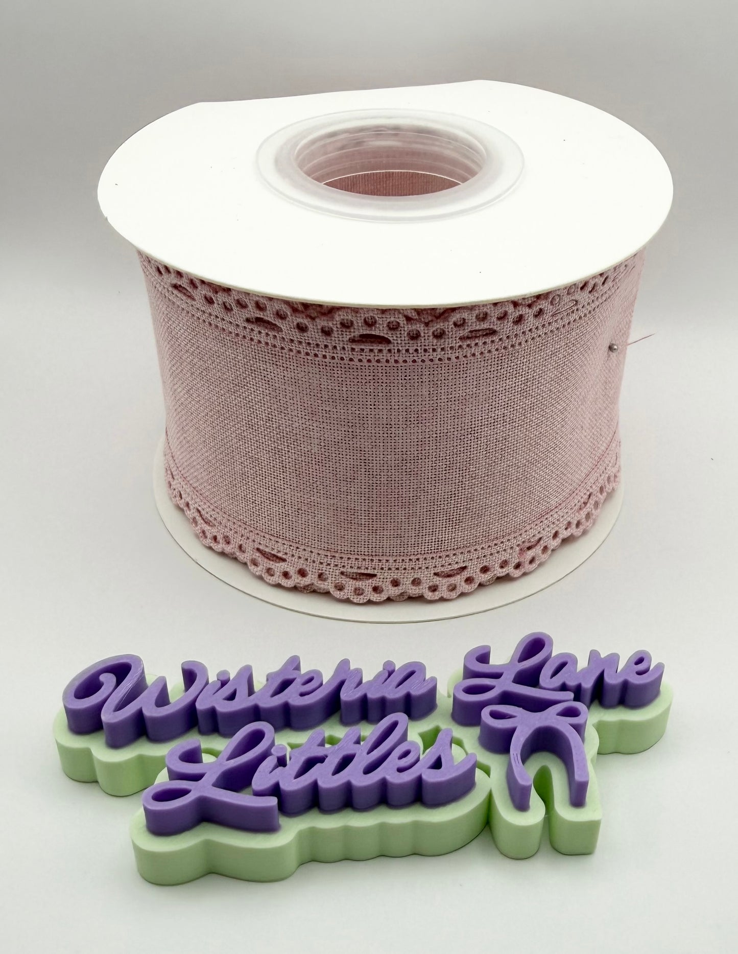 Lt Pink Scalloped Edge Lace